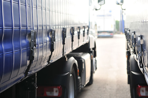 Why use chartering in freight transport?